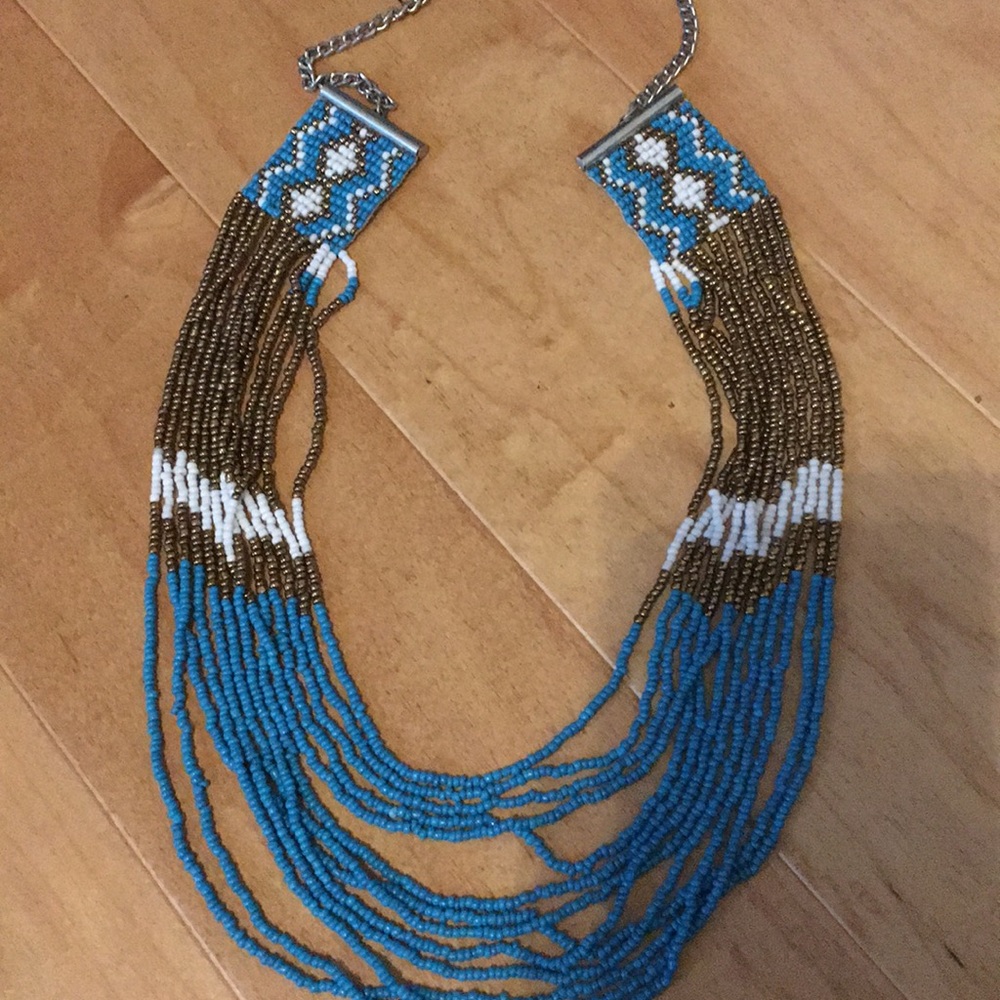 Beaded necklace
